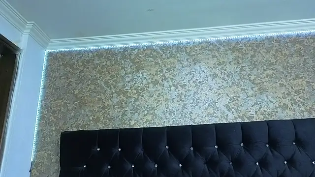 stella xue online show from 1, 12, 2025