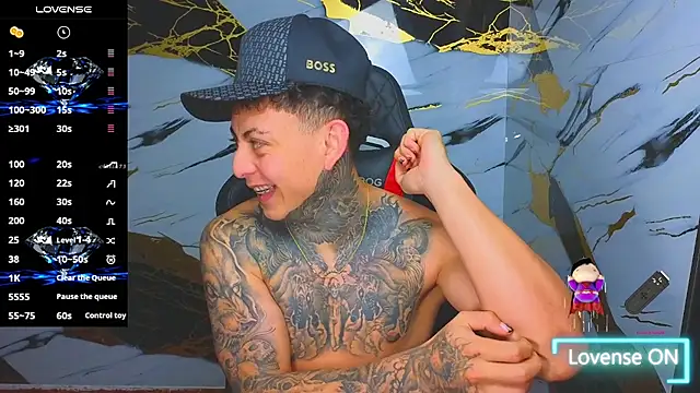 Kevin22 222 online show from 20, 11, 2025