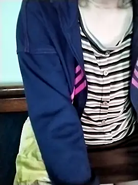 Luxcute286 online show from 10, 3, 2026