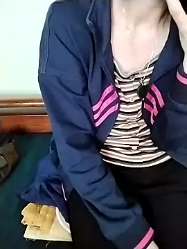 Luxcute286 online show from 19, 3, 2026