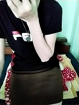 Luxcute286 online show from 16, 7, 2026