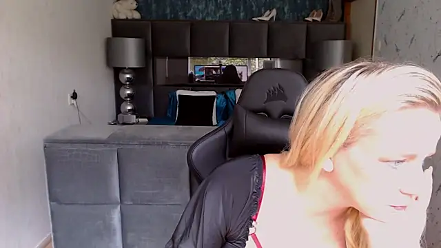 Wendysexyx online show from 21, 9, 2025