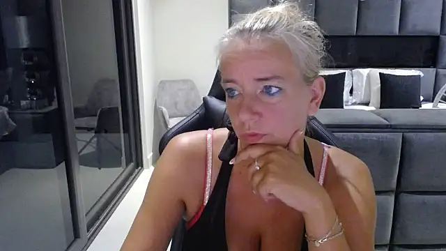 Wendysexyx online show from 8, 1, 2026