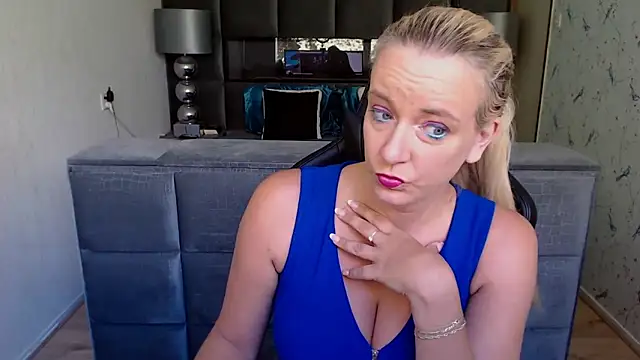 Wendysexyx online show from 22, 9, 2025