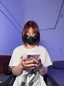 Baby Claraa online show from 12, 3, 2026