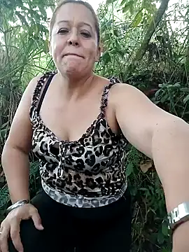 Snapshot of Fulopp15 chatting on 2, 2, 2025 Fulopp15 online show from 2, 2, 2025