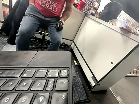 RawRyder8 online show from 17, 12, 2025