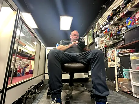 RawRyder8 online show from 11, 11, 2025