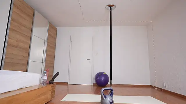 Snapshot of missdaisydiamond777 chatting on 12, 1, 2026 missdaisydiamond777 online show from 12, 1, 2026