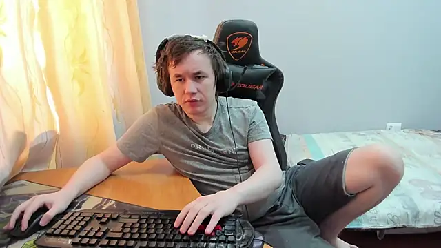 iliaskrislove online show from 13, 2, 2026