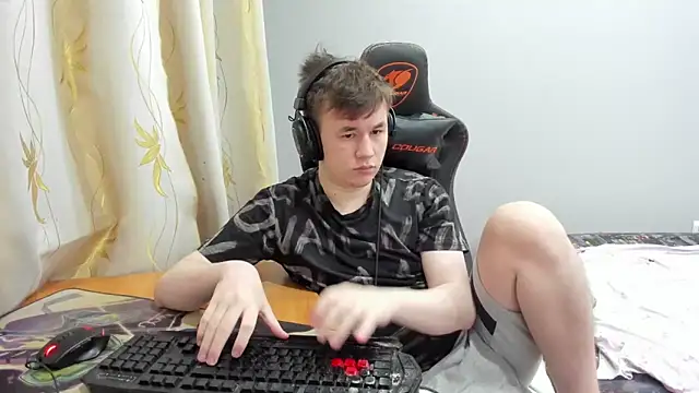 iliaskrislove online show from 12, 5, 2026