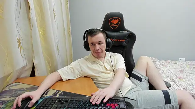 iliaskrislove online show from 10, 11, 2025