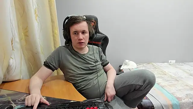 iliaskrislove online show from 25, 2, 2026