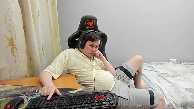 iliaskrislove online show from 30, 3, 2026