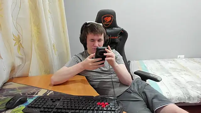 iliaskrislove online show from 14, 2, 2026