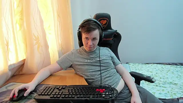 iliaskrislove online show from 3, 6, 2026