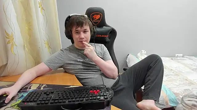 iliaskrislove online show from 18, 3, 2026