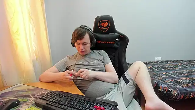 iliaskrislove online show from 16, 9, 2025