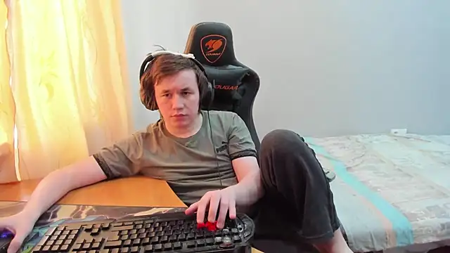 iliaskrislove online show from 6, 3, 2026