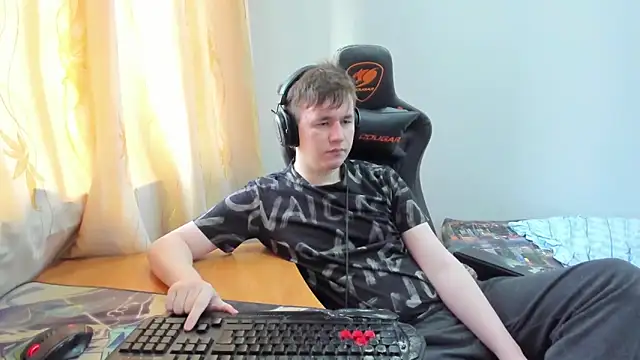 iliaskrislove online show from 24, 5, 2026