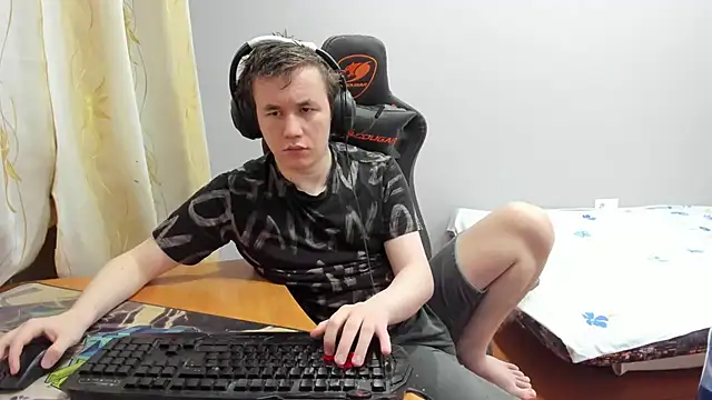 iliaskrislove online show from 12, 1, 2026