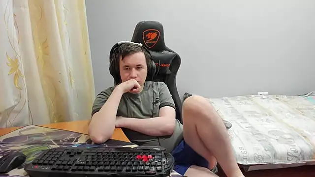 iliaskrislove online show from 2, 2, 2026