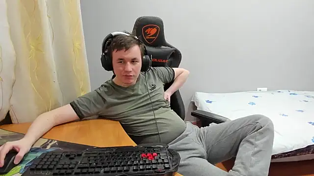 iliaskrislove online show from 5, 1, 2026