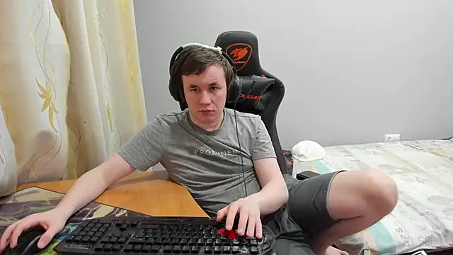 iliaskrislove online show from 11, 2, 2026