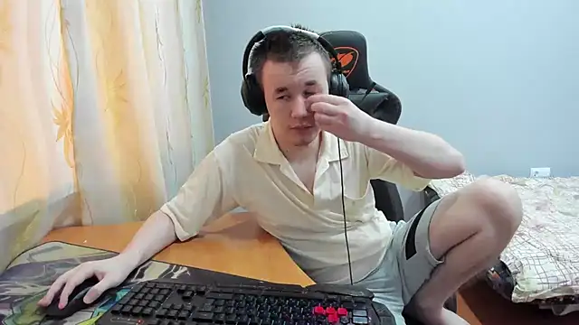 iliaskrislove online show from 10, 11, 2025