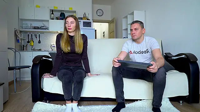 littlesweettifany online show from 29, 10, 2025