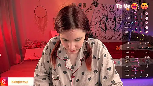 callmekatesmith online show from 28, 2, 2025