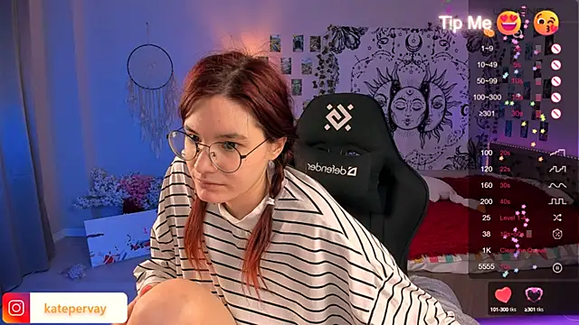 callmekatesmith online show from 2, 3, 2025