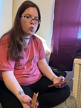 Snapshot of FreakNastyLacie chatting on 21, 3, 2025 FreakNastyLacie online show from 21, 3, 2025