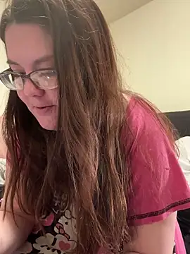 Snapshot of FreakNastyLacie chatting on 5, 3, 2025 FreakNastyLacie online show from 5, 3, 2025