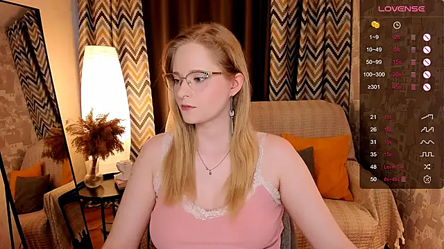 Aemilia  online show from 10, 10, 2025