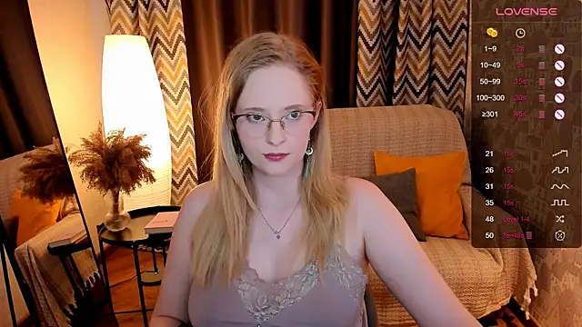 Aemilia  online show from 9, 10, 2025