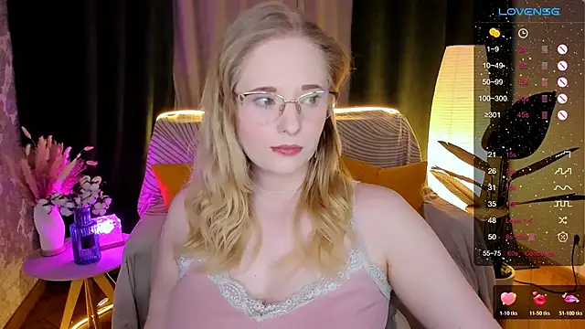 Aemilia  online show from 5, 2, 2026