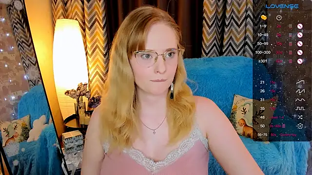 Aemilia  online show from 17, 12, 2025