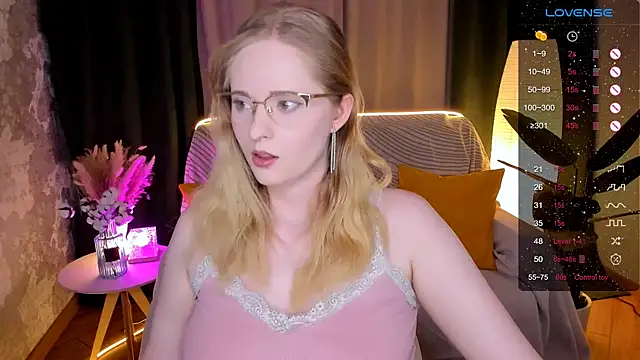 Aemilia  online show from 15, 2, 2026