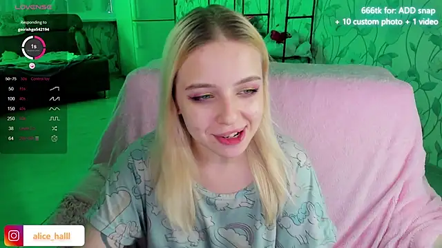 Alice Halle online show from 14, 12, 2024