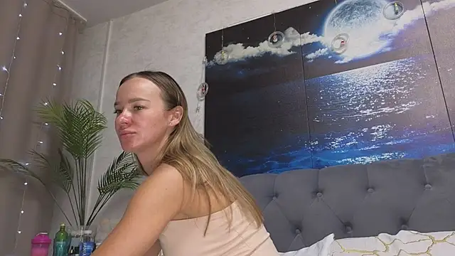 Snapshot of Strip-Lady chatting on 24, 7, 2026 Strip-Lady online show from 24, 7, 2026