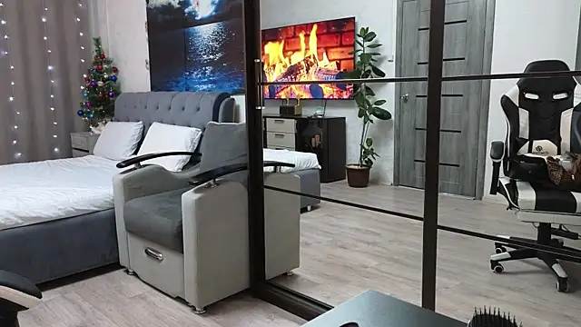 Strip-Lady online show from 13, 1, 2026