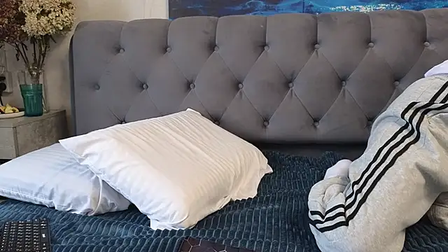 Snapshot of Strip-Lady chatting on 20, 11, 2025 Strip-Lady online show from 20, 11, 2025