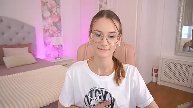 CozyMell online show from 22, 3, 2026