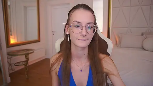 CozyMell online show from 16, 2, 2026