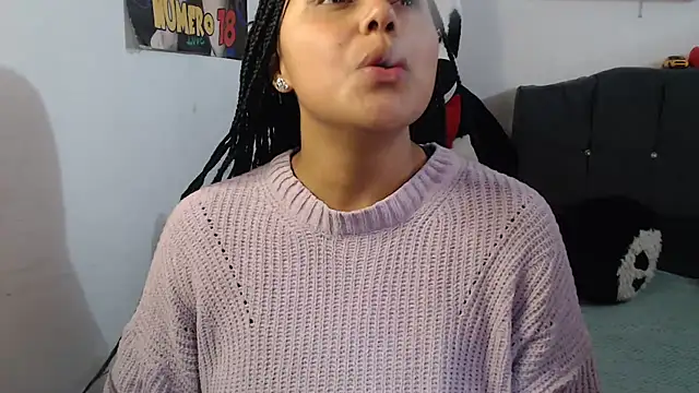 Snapshot of SWEETT_CORY chatting on 17, 5, 2026 SWEETT CORY online show from 17, 5, 2026