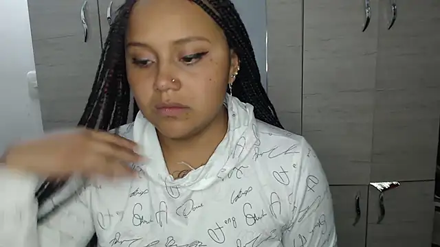 SWEETT CORY online show from 6, 3, 2026