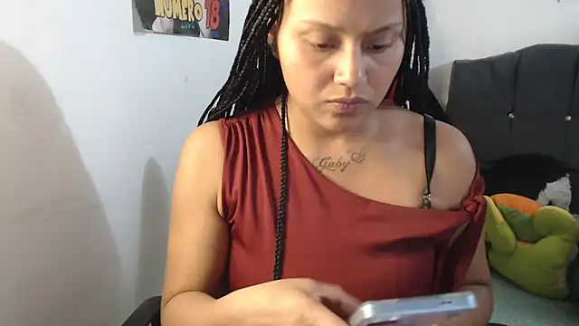 Snapshot of SWEETT_CORY chatting on 17, 5, 2026 SWEETT CORY online show from 17, 5, 2026