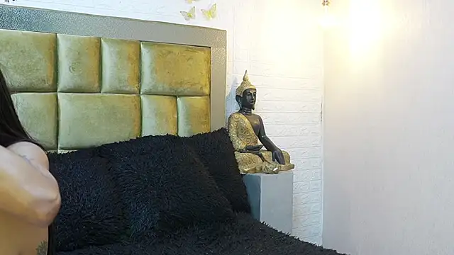 ximenawilliamss online show from 22, 12, 2025