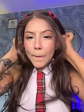 Snapshot of antonelaswete02 chatting on 8, 10, 2025 antonelaswete02 online show from 8, 10, 2025